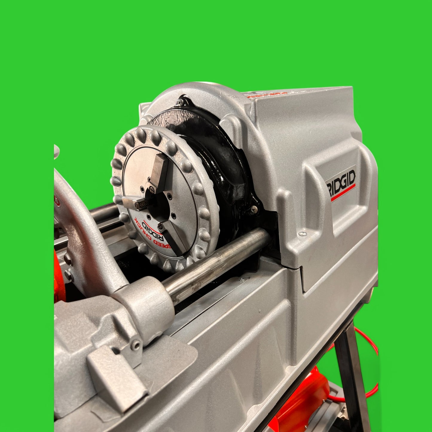 RIDGID 535 V3 PIPE THREADING MACHINE, AUTO OILER WITH CART.