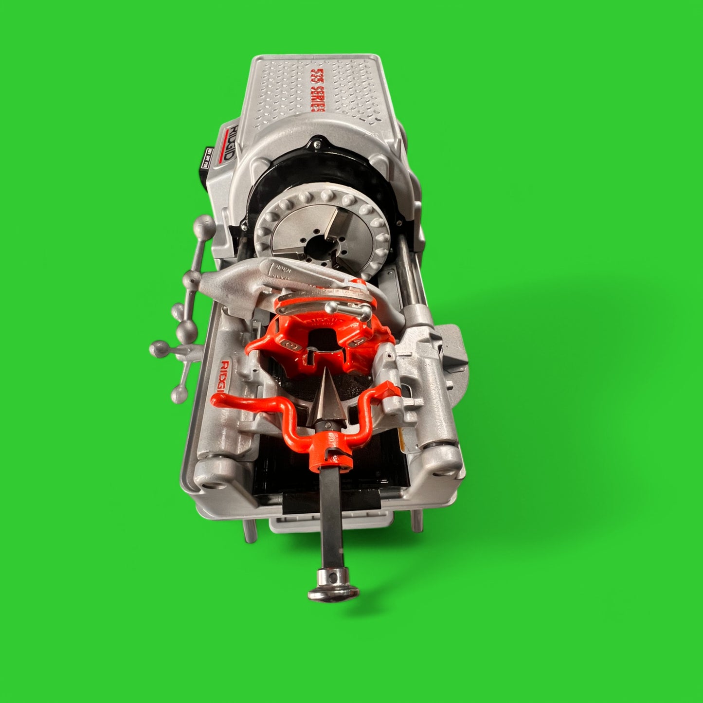 RIDGID 535 V3 PIPE THREADING MACHINE, AUTO OILER WITH CART.