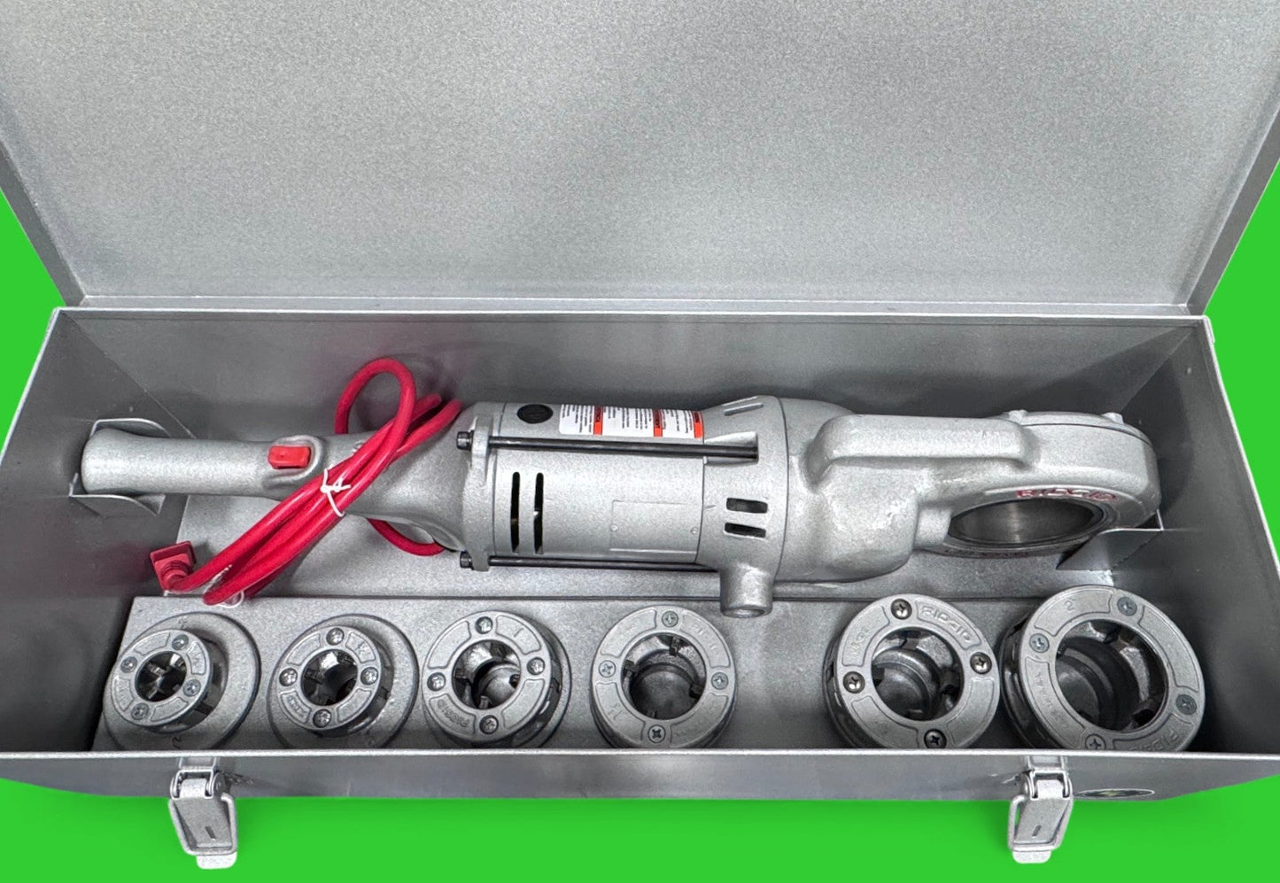 RIDGID 41940 700 Power Drive, 12R Plastic coated 55207 1/2''-2'' NPT, reamer, cutter, ratchet, box