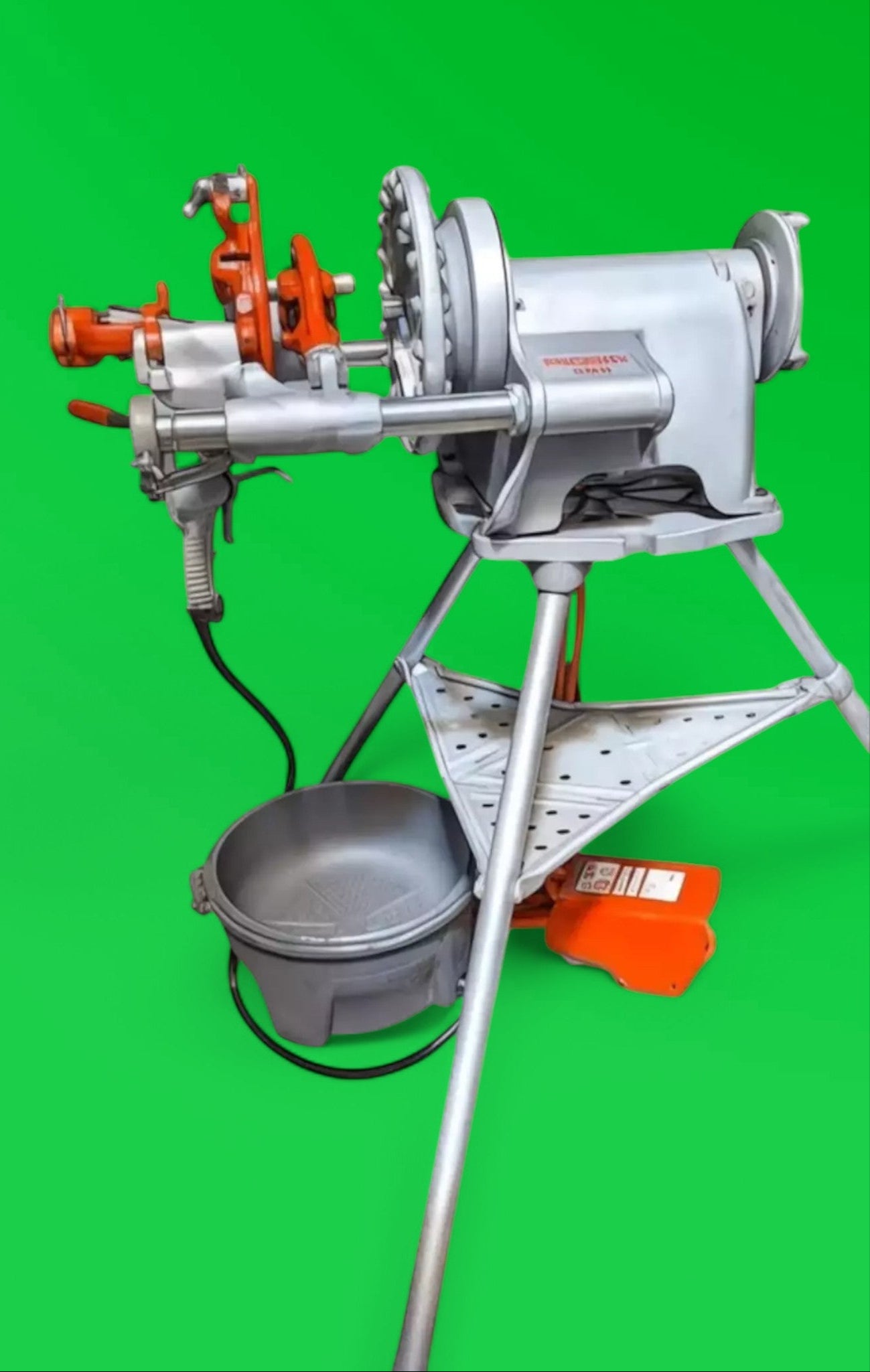 RIDGID 300 PIPE THREADING MACHINE COMPLETE (38 RPM)