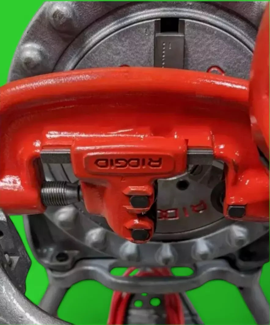 RIDGID 300 PIPE THREADING MACHINE COMPLETE (38 RPM)